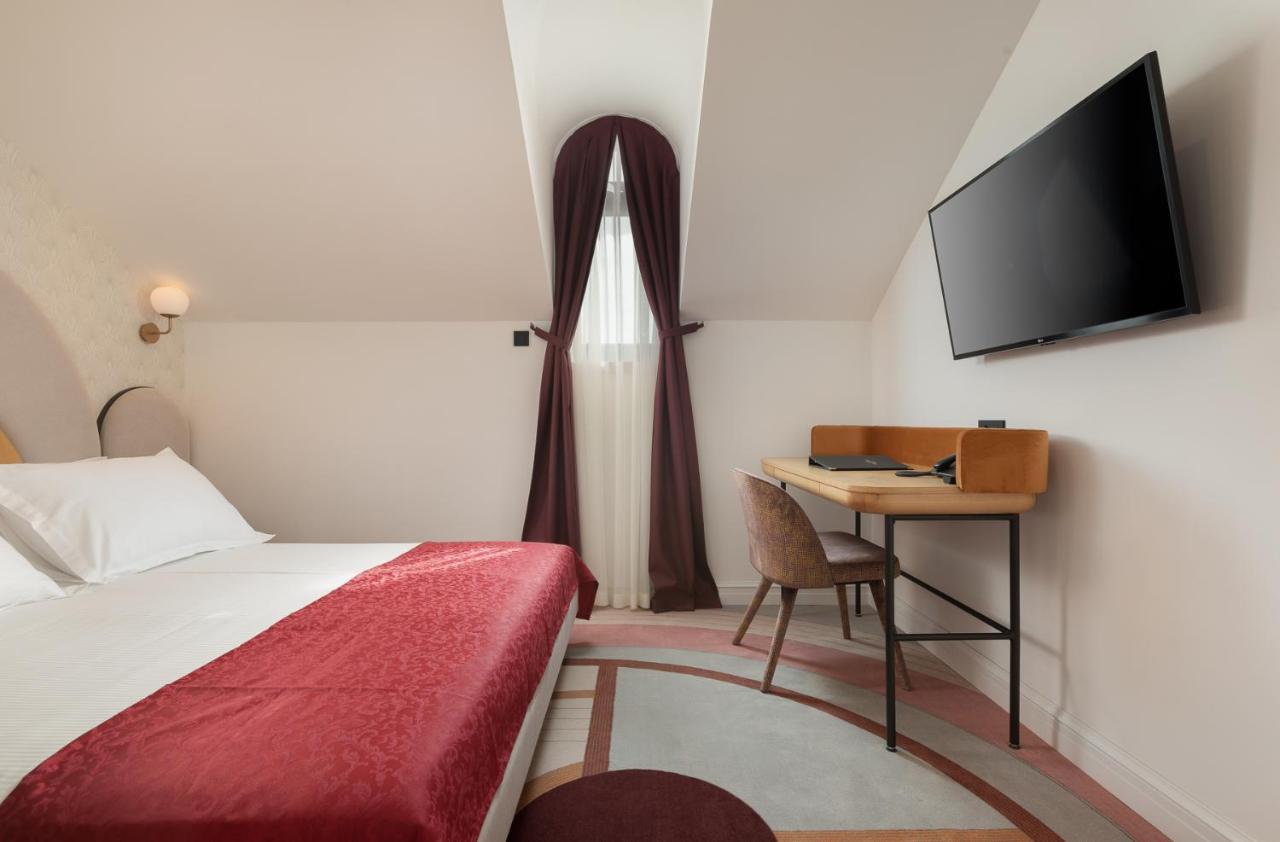 Heritage Hotel Porin มาคาร์สกา ภายนอก รูปภาพ
